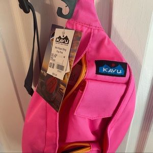 NWT neon pink Kavu sling back bag
